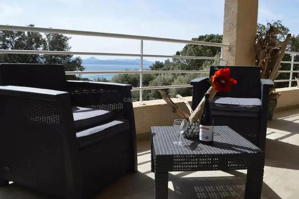 photo de Villa avec vues exceptionnelles à 2 minutes de la plage